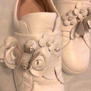 Taryn Rose floral tennis shoes
